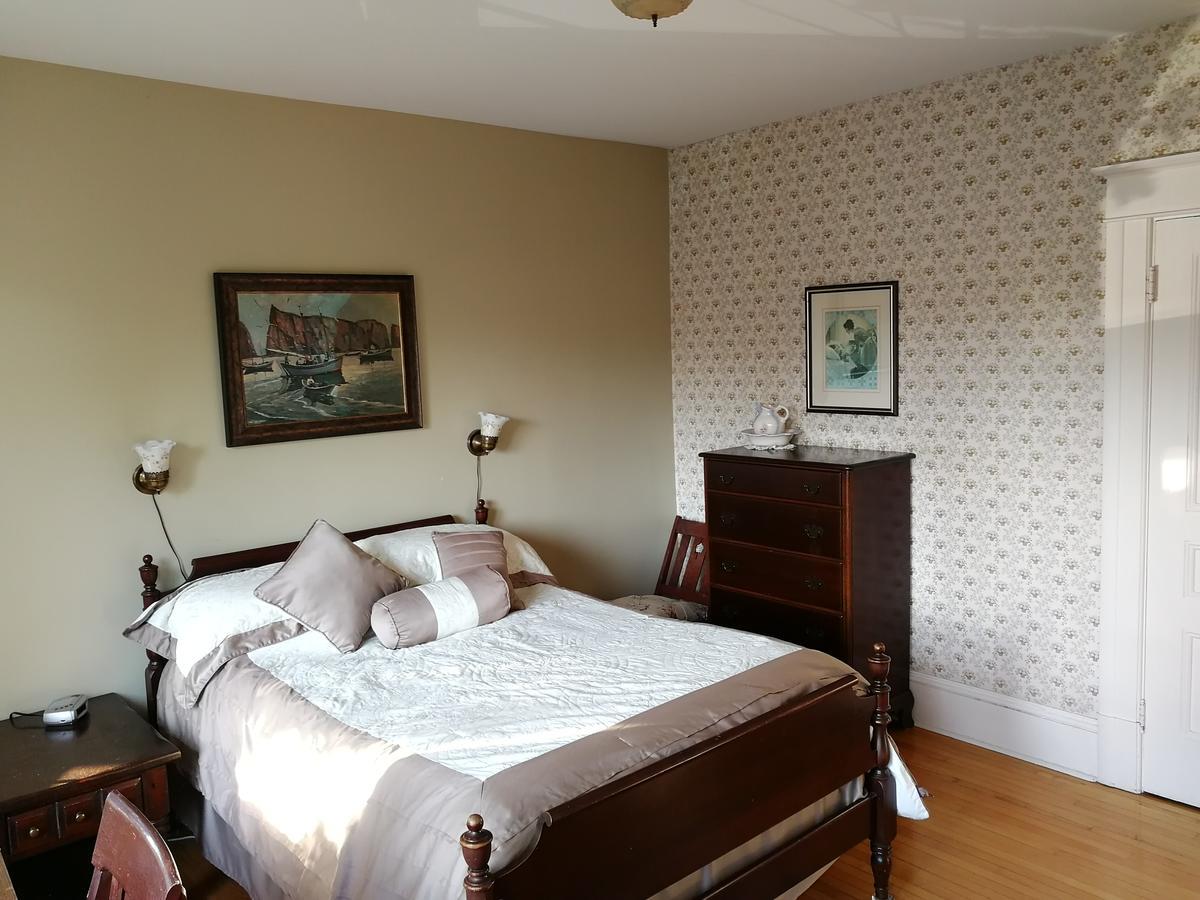 Downtown Bed & Breakfast Moncton Exterior foto